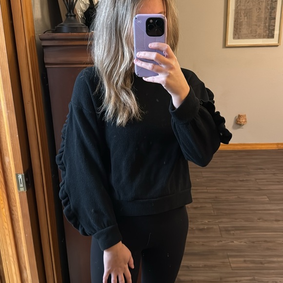 a new day Ruffle Sleeve Sweatshirt - Picture 2 of 5